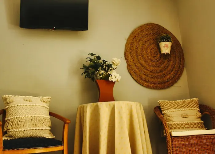 Pensionat En-suite Bedroom And Garage In Center 4*